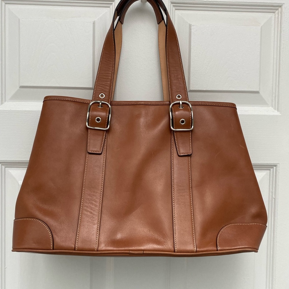 Coach Vintage Brown Leather Hampton Tote - NWOT - Picture 8 of 15